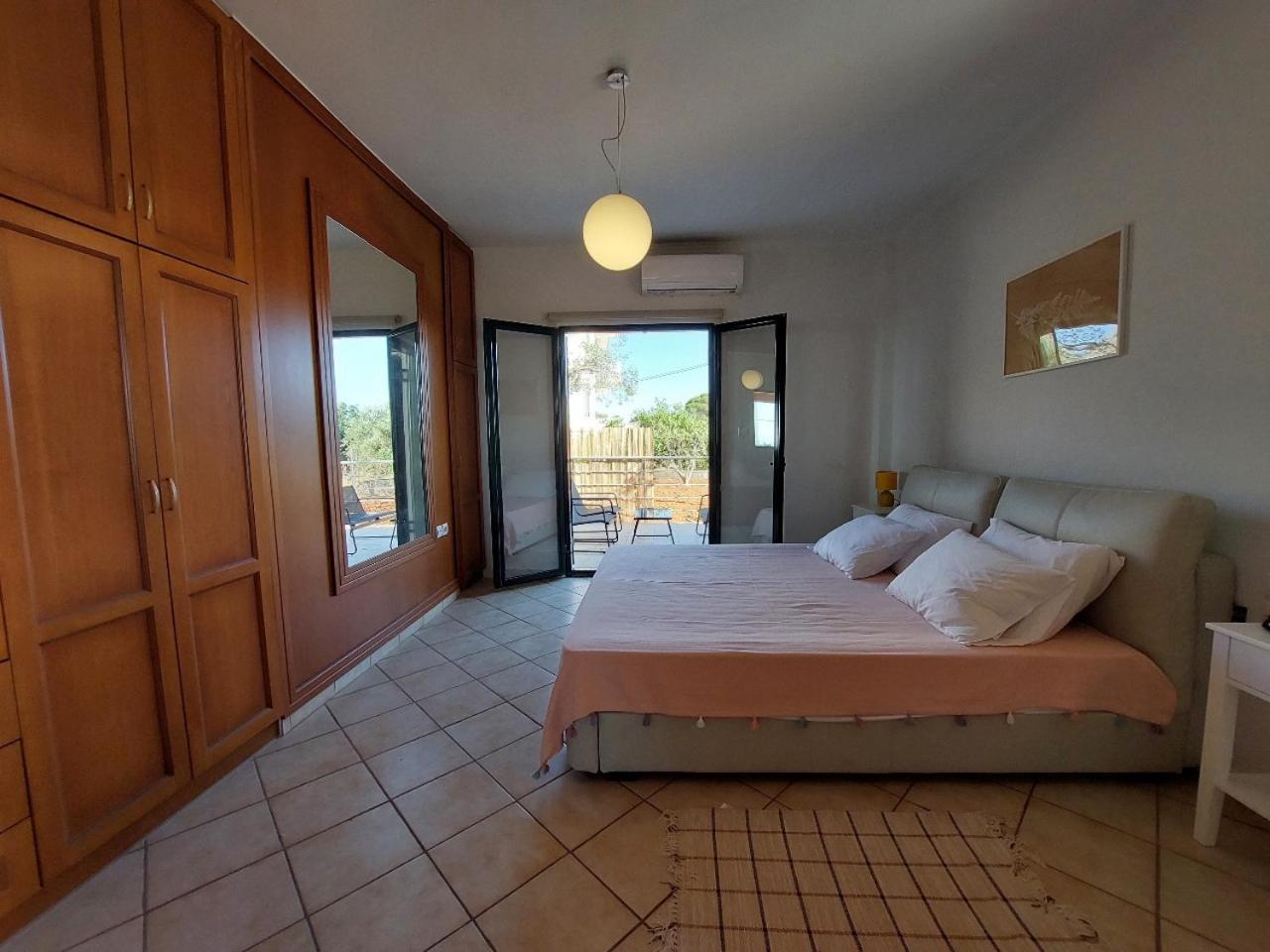 Villa Near Seitan Beach Khordhákion 外观 照片